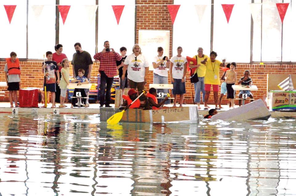 Cardboard Boat Regatta 2013 Photo 22