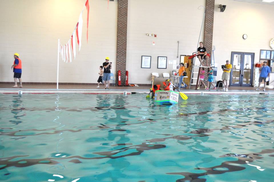Cardboard Boat Regatta 2013 Photo 36