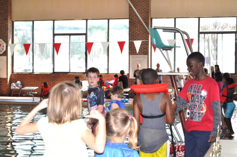 Cardboard Boat Regatta 2013 Photo 57
