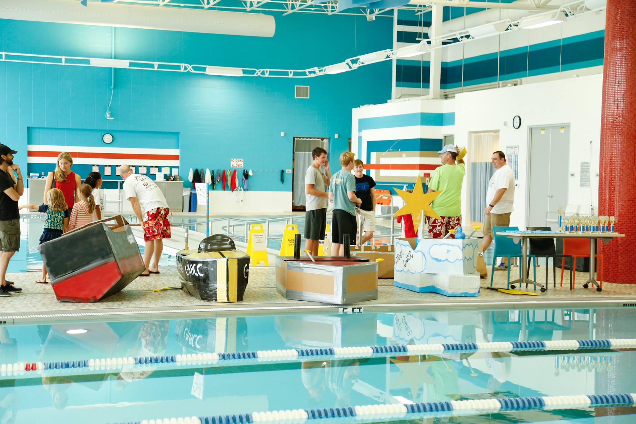 Cardboard Boat Regatta 2015 Photo 18