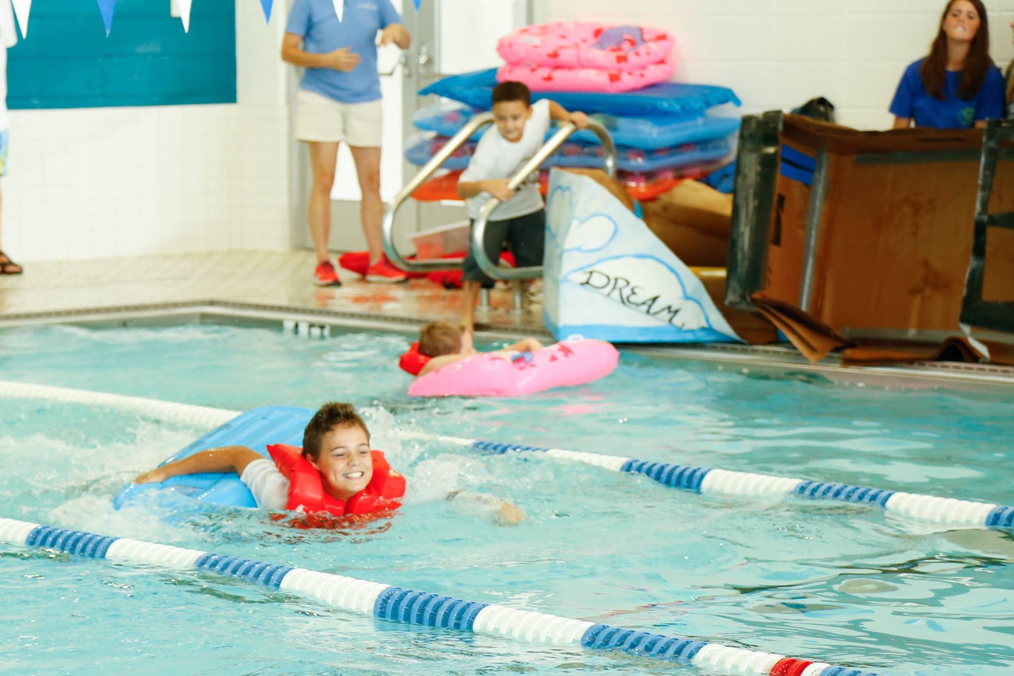 Cardboard Boat Regatta 2015 Photo 37