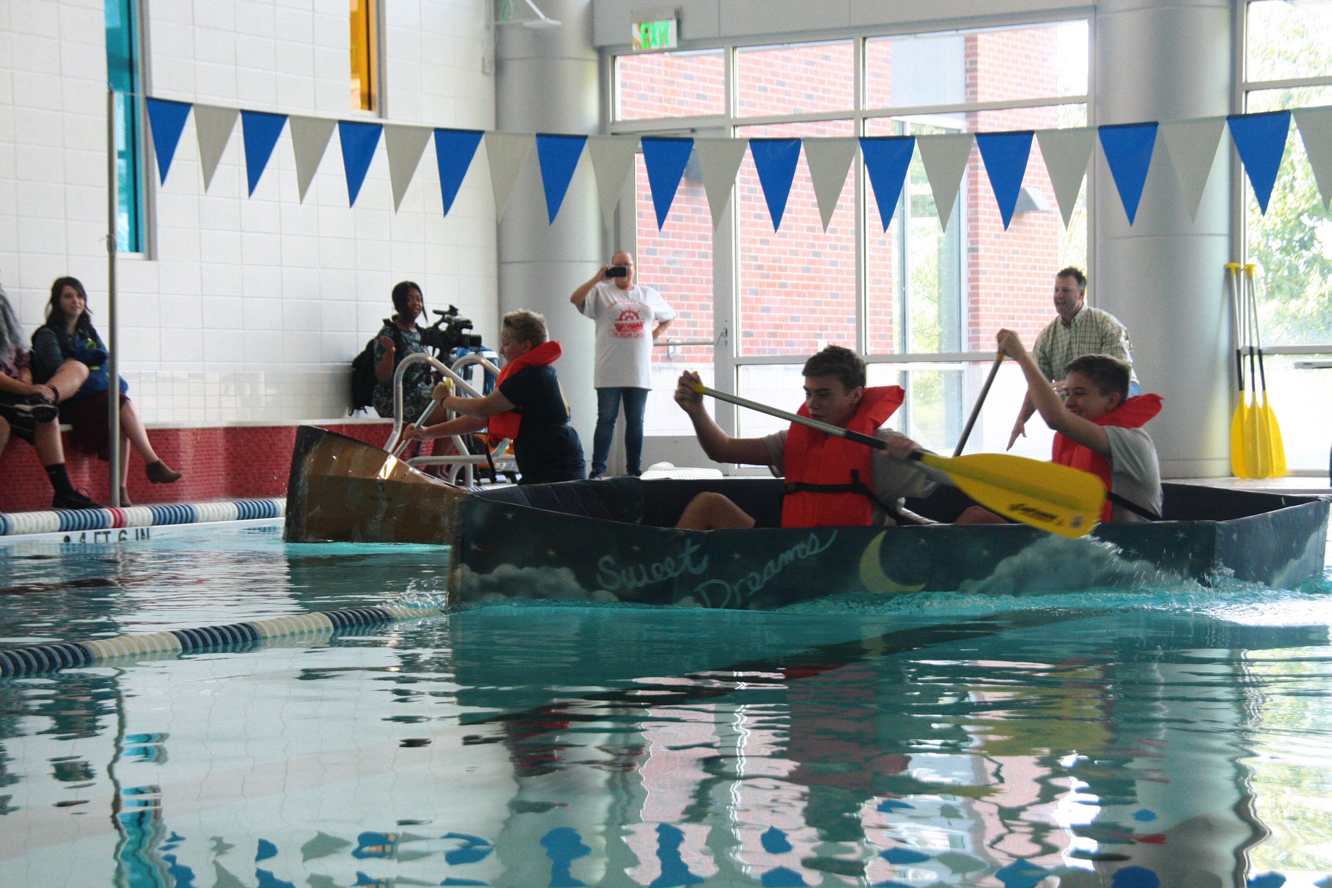 Cardboard Boat Regatta 2018 Photo 14