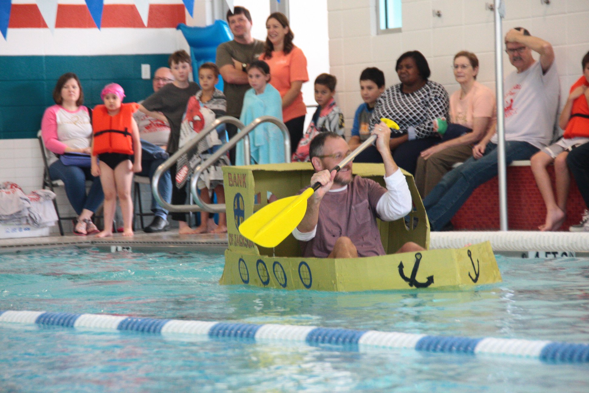 Cardboard Boat Regatta 2018 Photo 65